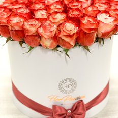 Cabaret Roses FlorPassion Box